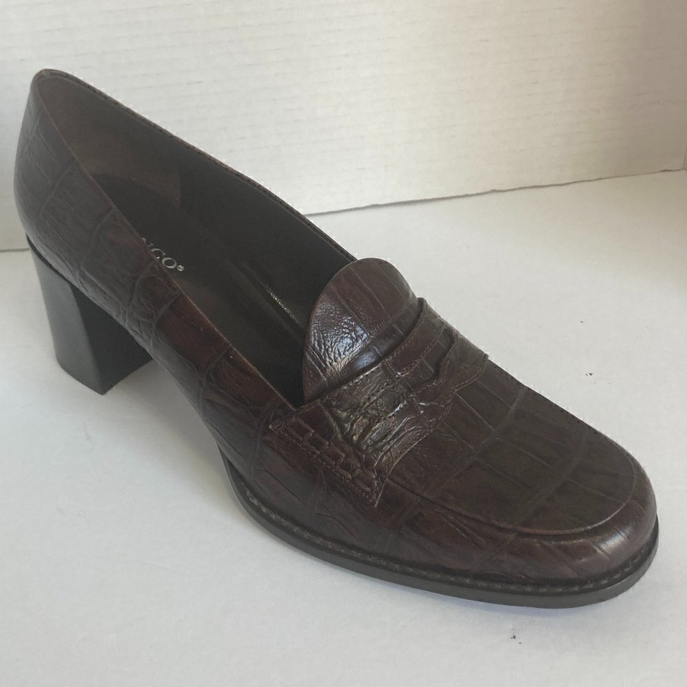 Franco Sarto SX 10N NWOT Brown leather crocodile high block heel loafer